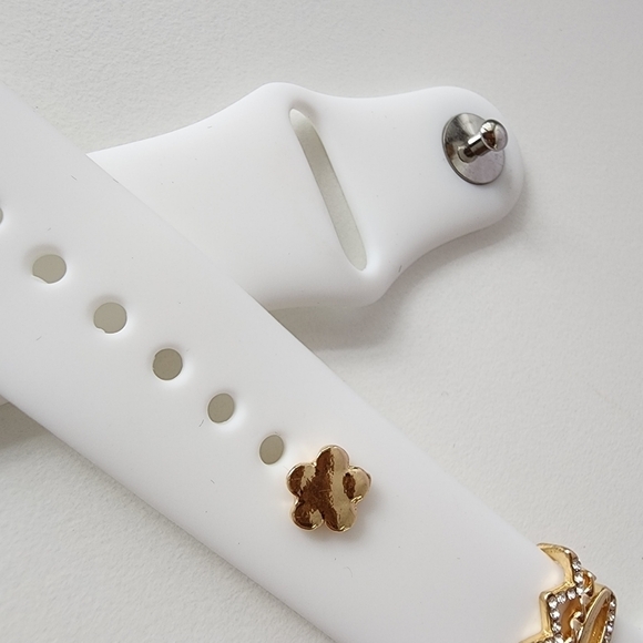NWT White Golden Stone Heart Apple Watch Silicone Band - Picture 9 of 10